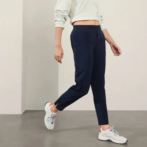Athleta Women's Brooklyn Mid Rise Ankle Pants Navy Blue Size 12 - Picture 2 of 10